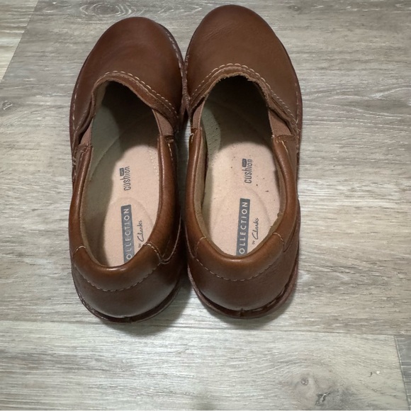 Women's Collection By Clarks Brown Loafers Shoes Size 6.5 - Picture 2 of 4